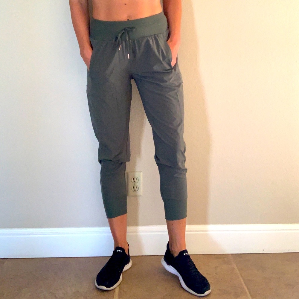 Calia Jogger Pants. Womens size small